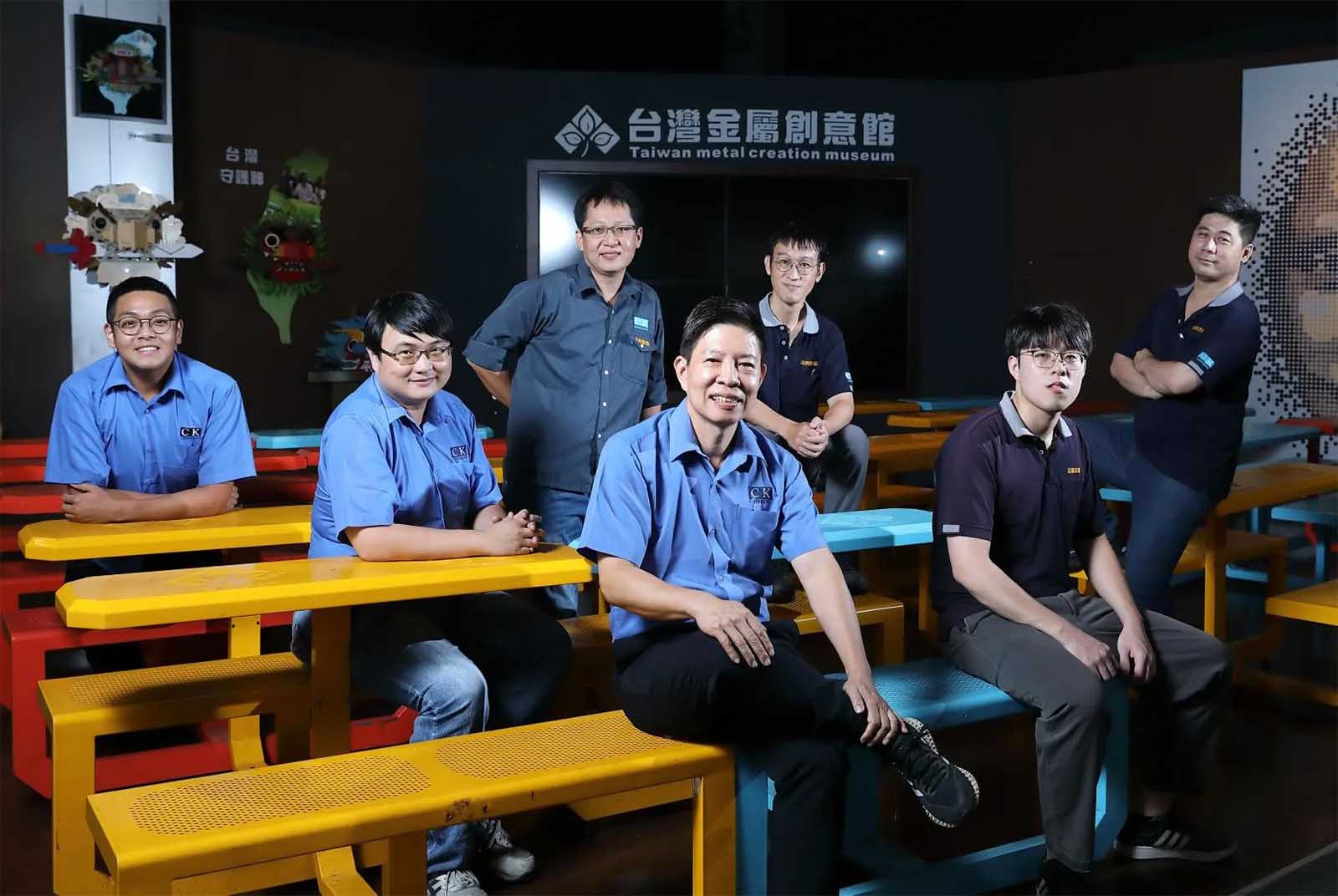 50%員工不到35歲！台南板金代工龍頭，如何讓年輕人搶著進工廠？