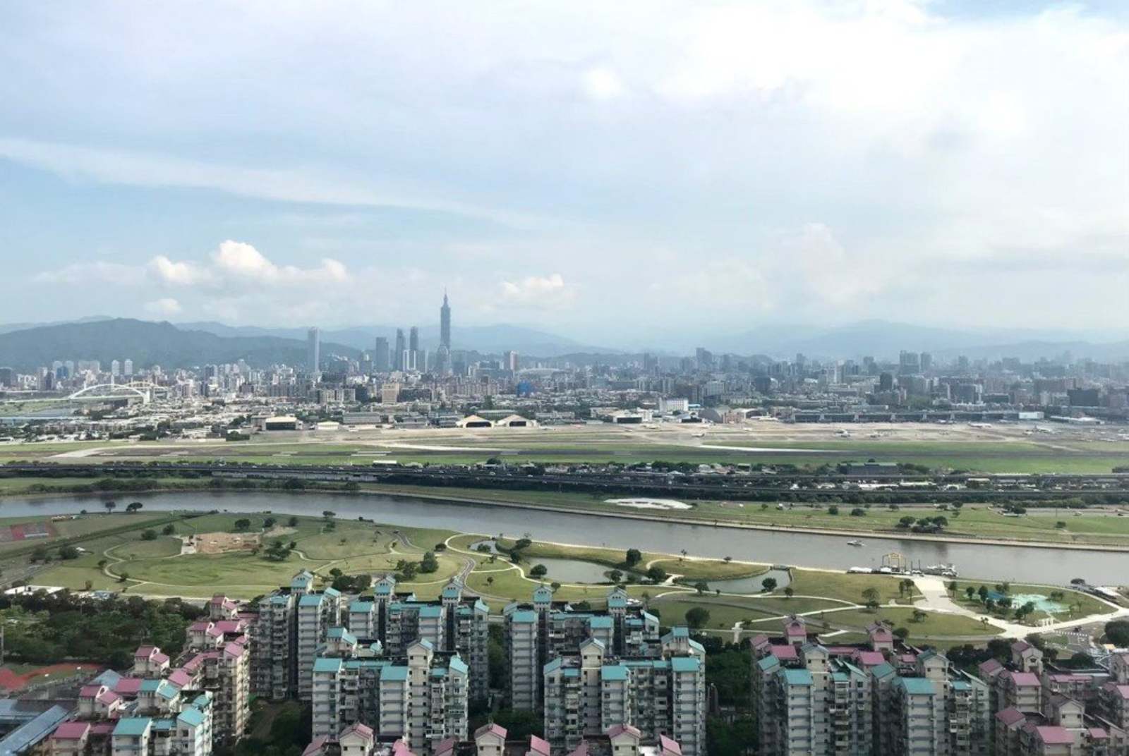 房市5顆未爆彈倒數計時中　「這幾區」恐急跌式修正