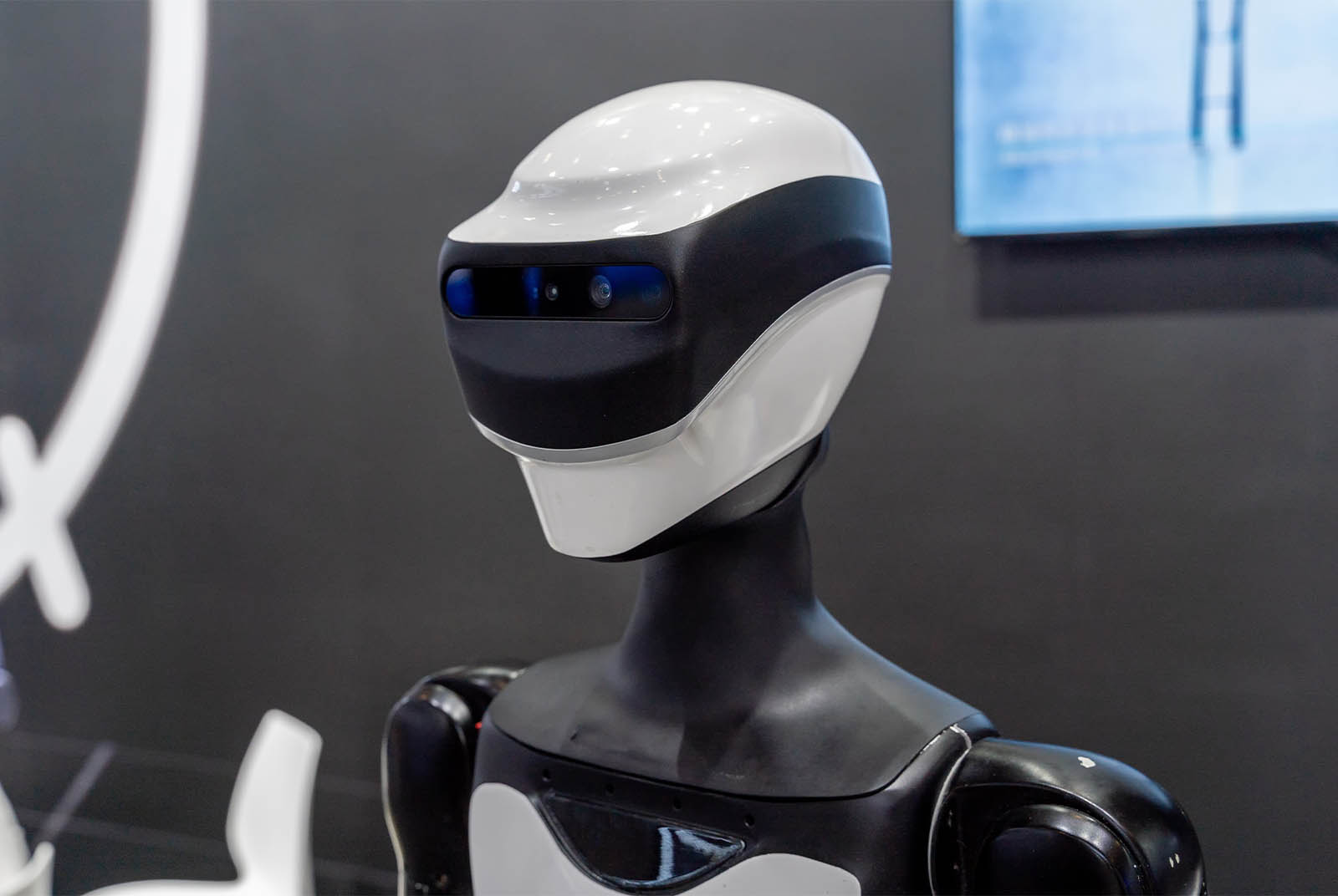 中國-人形機器人-AI-人工智慧-製造業