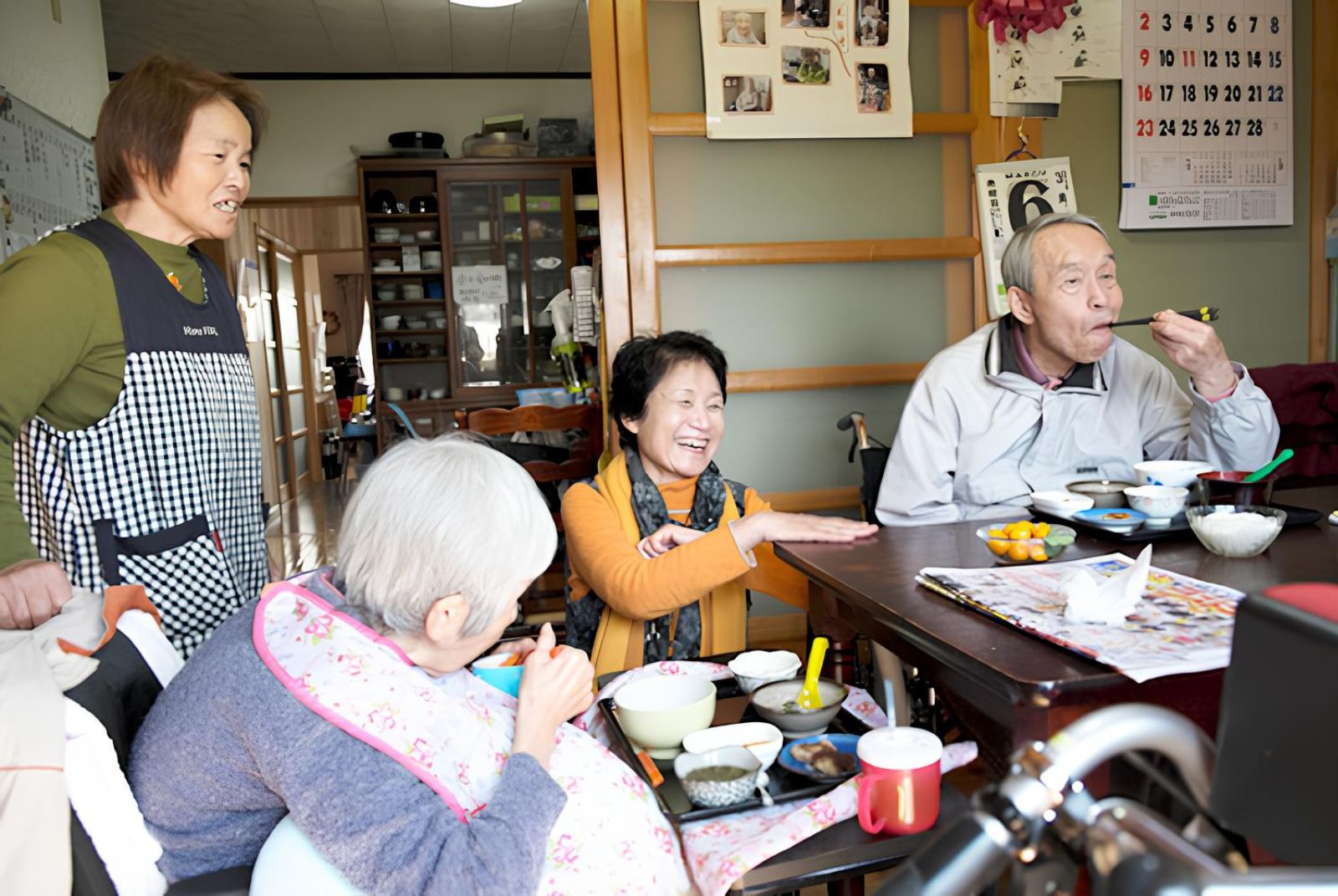 高齡友善住宅-共生之家-共生宅-共生社區-在宅醫療-居家醫療-居家護理-居家照顧-居家安寧-長照-養生村-在地安老